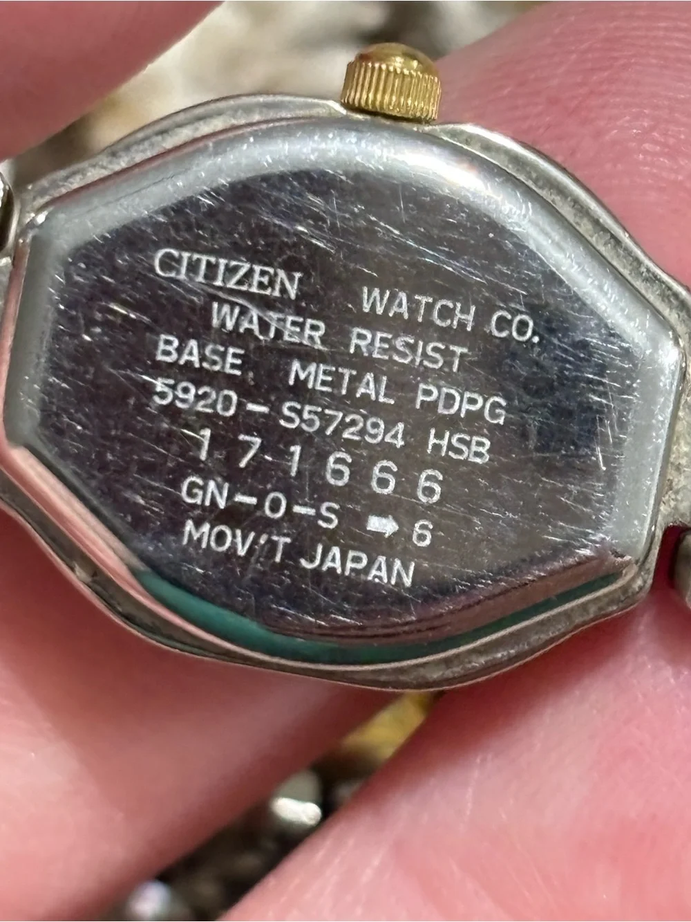 Vintage Citizen Women's Quartz Analog Two-Tone Bracelet Watch Just Needs Battery